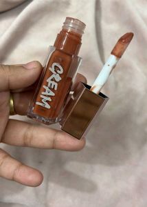 Fenty Beauty Gloss Bomb Cream