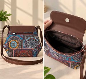 Zouk Printed Crossbody Bag