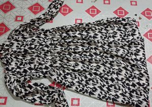 Chic Black &amp; White Print Dress