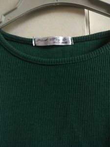 Green Ribbed Short Sleeve Top