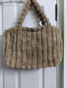 Fluffy Dubai Tote Bag
