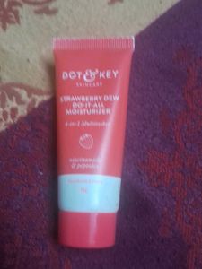 Dot &amp; Key Strawberry Dew Moisturizer