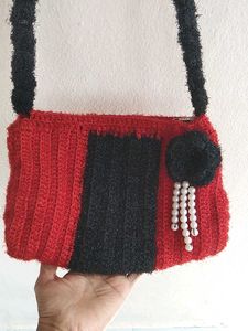 👜Handmade Red &amp; Black Sling Bag