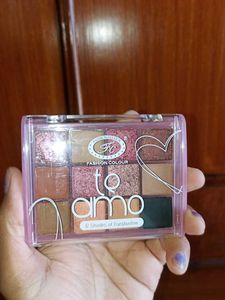 Fashion Colour "te amo" Eyeshadow Palette