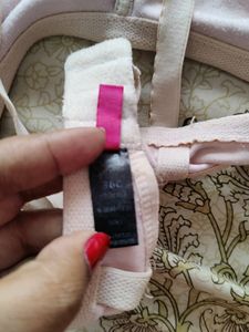 36 C Pink Bra ( Multiway)