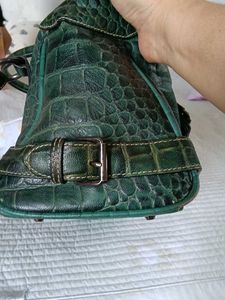Pure leather Stylish Green Croc Embossed Handbag