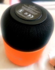 Honeywell Moxie V200 Bluetooth Speaker value se