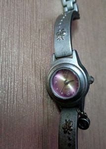 Vintage style Women's Floral Link Quartz watch