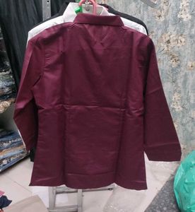 Burgundy 3/4 Sleeve Shirt