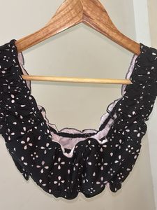 Cute Black Floral Crop Top