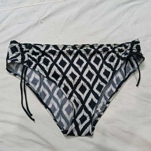 🪔big Print Bikini Bottoms