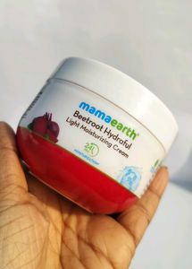 Mamaearth Beetroot Moisturizing Cream