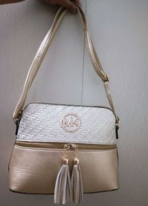 Dussehra Offer😍 - 'MK  Style'  Sling Bag  👜
