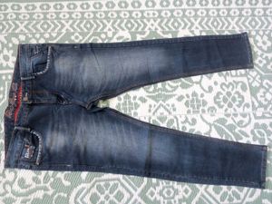 Stylish Blue Denim Jeans
