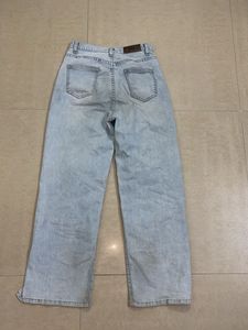 blue wash straight Jeans
