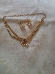 Elegant Necklace and Earring Set
