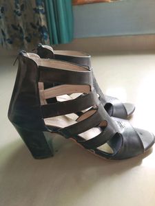 Ethinc Wear, Party Wear Heels