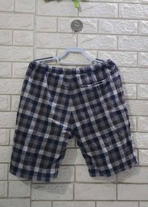 UNIQLO Men's Plaid Chino Shorts