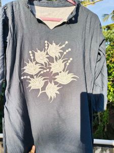 Elegant Kurta with Floral Print