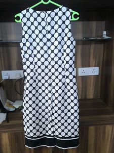 Chic Polka Dot Sleeveless Dress