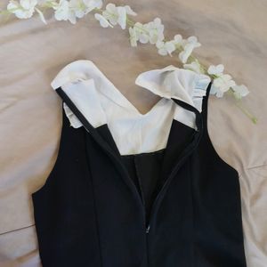 Black And White Korean Top