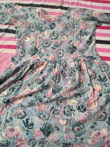 Beautiful Floral Print Kurta