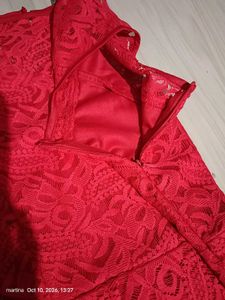 Elegant Red Lace Maxi Dress