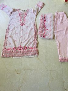 Embroidered Pink Kurta Set