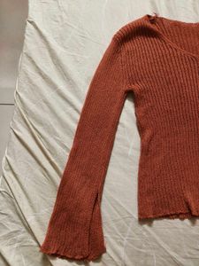 Ribbed V-Neck Long Sleeve Top