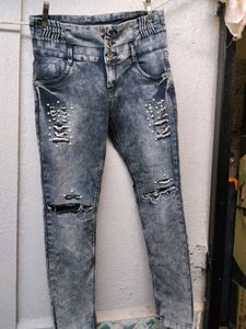 Stylish Ripped &amp; Embellished Denim Jeans