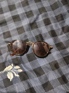 Round Tortoiseshell Sunglasses