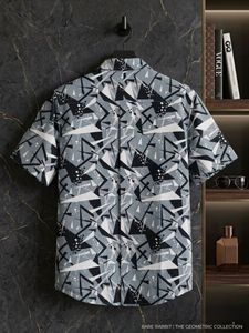RARE RABBIT Geometric Print Short Sleeve Shirt