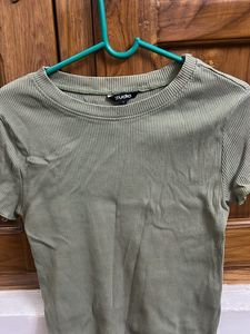 Ribbed Lettuce Hem Top