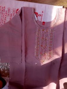 Elegant Embroidered Kurta Set..
