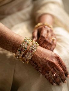 Exquisite Kundan Bangles