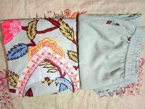 Beautiful Floral Print Kurta Set