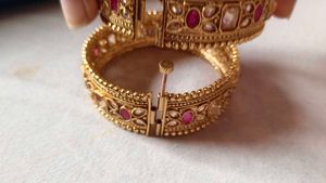 Rajwadi Bangle pech wala  ( pure copper )