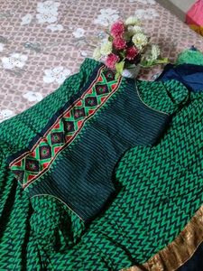 Green Ethnic Kurta Set