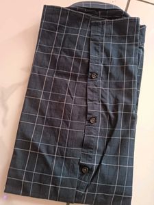 Van Heusen Men's Checked Shirt(new)