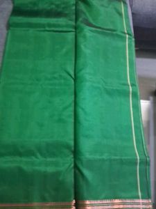Green Silk Saree with Intricate Motifs