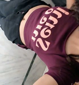Maroon Graphic Print T-Shirt
