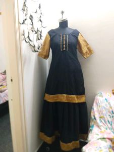 Elegant Black &amp; Gold kurta skirt set