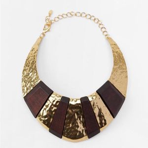 Limited Edition Zara Gala Wooden Necklace