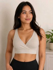 New tag Comfortable V-Neck Sports Bra