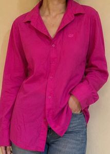 Vibrant Pink Men's Button-Up Shirt