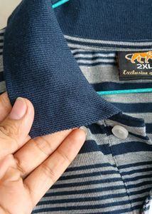 💙 Blue &amp; Grey Striped tshirt