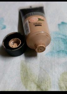 Faces Canada All Day Hydra Matte Foundation