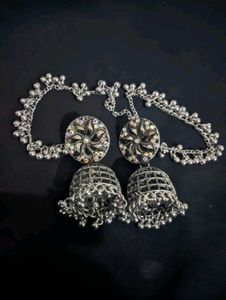 Assorted Women's Jewellery Pieces
