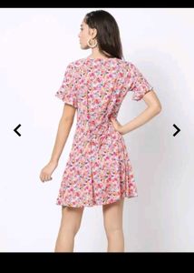 Floral Mini Dress with corset back 🎀💗