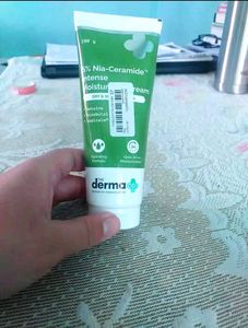 Thee Derma Co 5% Nia-Ceramide Intense Moisturizer